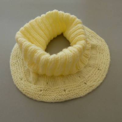 Flauschiger Rollkragen Schlupfschal creme rundgestrickt, Schlauchschal, Loop, handgestrickt, Kragenschal, Strickschal