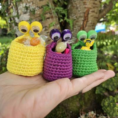 Häkelanleitung für ,,Glubschi Nommy's"