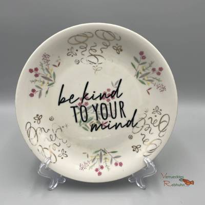 Vintage Wandteller "be kind to your mind"– Upcycling Dekoration mit Spruch