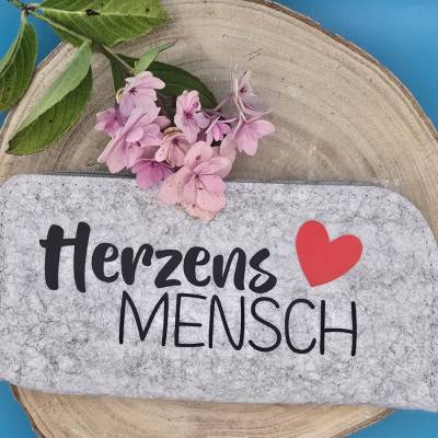 Kleine Taschen für Tüddelkram aus Filz / personalisierbar