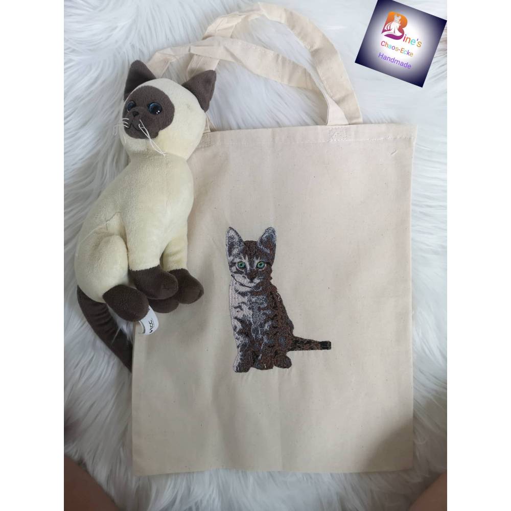 DreamEmbroid "Little Cat" – Fotorealistische Katzen-Stickdatei für Webware & Filz Bild 4