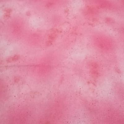 Rosa marmorierter Stoff mit kleinen Sprenkeln