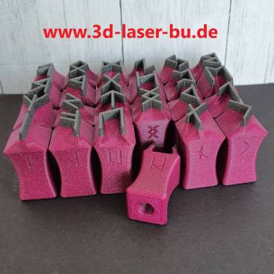 Runenalphabet Set Futhark – 24 hochwertige Tonstempel für Runenmagie & Kreativität