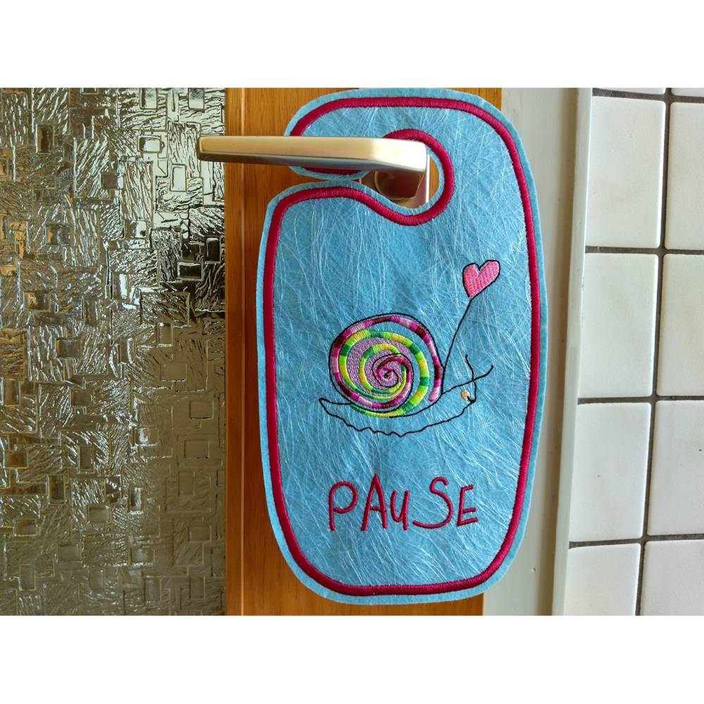 Gruß Schnecke Stickmuster 10x10 cm – Niedliche Schnecke mit Luftballon für Kinder, Geschenke & Deko Bild 4