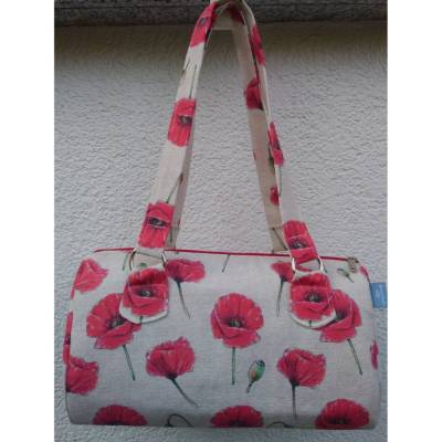 Mohnblumen-Baguette-Umhängetasche. Einzelstück von hessmade