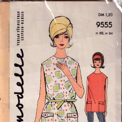Schnittmusterbogen für eine Bluse DDR Vintage aus den 1980er Jahren Neue Modelle 9555 in m88 und m94