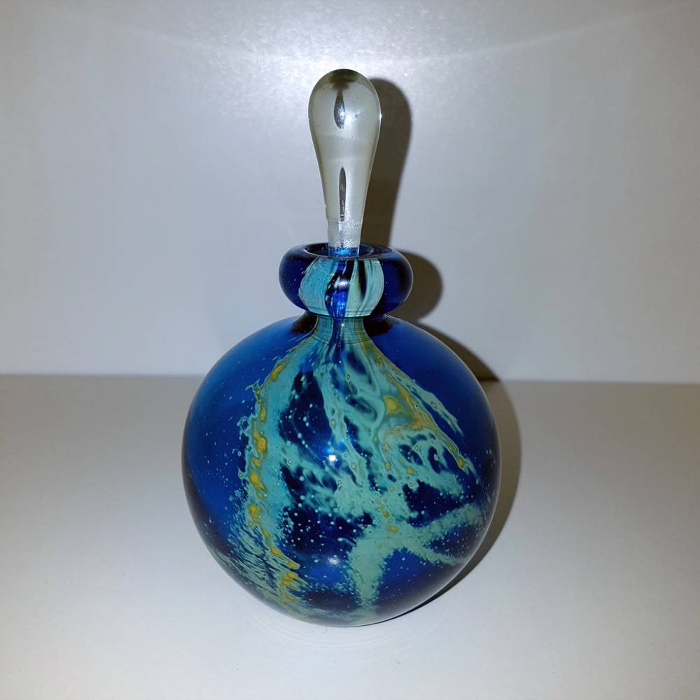 Mdina Glaskunst Malta Vintage runder Parfum Flakon, Parfümflasche 70 er Jahre