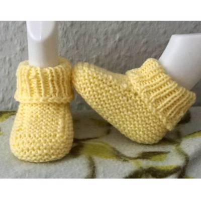 1 Paar gestrickte Schuhe, Babyschuhe, Babyschühchen, Boots, Größe 15-16 (9cm Sohle)