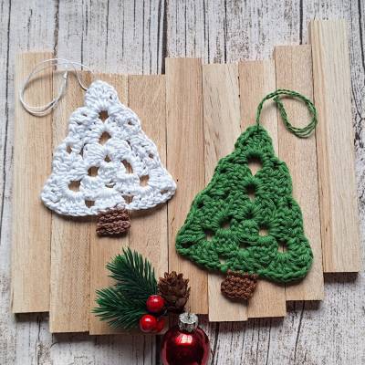 Tannenbaum gehäkelt ~ Weihnachtsbäume ~ Baumschmuck Weihnachten ~ Geschenkanhänger ~ Deko