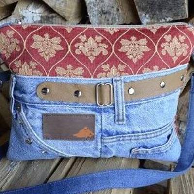 Jeans-Upcycling Crossbag, Umhängetasche, Kombi aus Jeans und Ornamentstoff