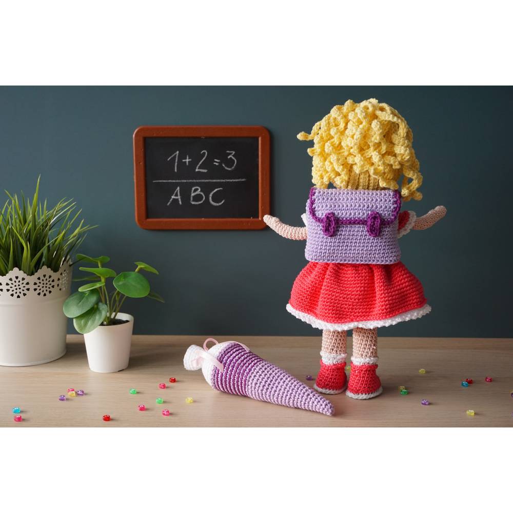 Häkelanleitung Schulkind Sophia - PDF Datei deutsch Bild 3