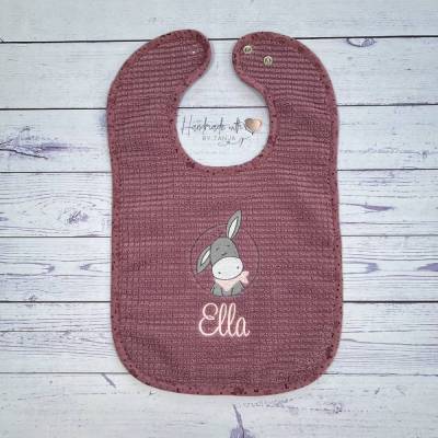 Bio Baby Lätzchen personalisiert mit Esel & Namen – 26x40 cm – mauve oder altrosa