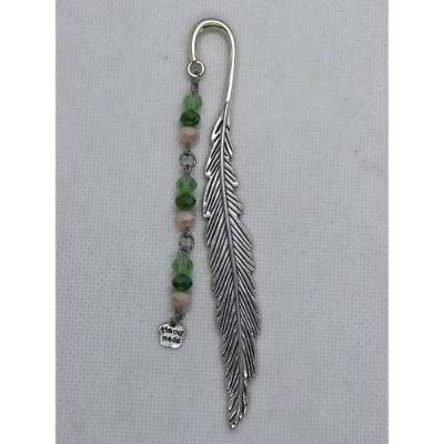 Lesezeichen Feder mit grünen Glasperlen, 11 cm