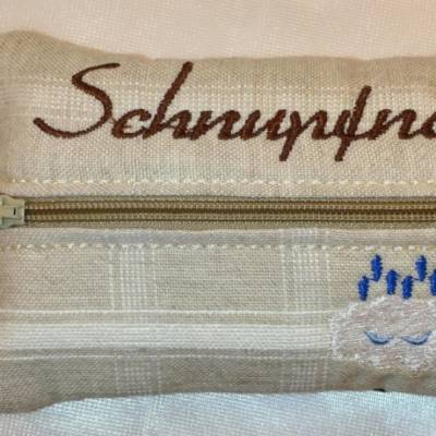 Upcycling-Taschentüchertasche Schnupfnase aus Baumwolle – Praktische Handmade Reißverschlusstasche, Unikat