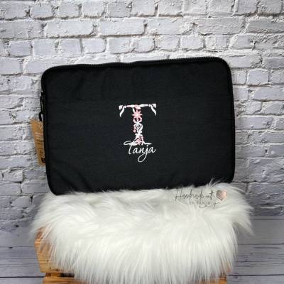 Laptop Tasche mit Initial & Namen bestickt I personalisierte Hülle mit Großbuchstaben I 2 Größen I schwarz oder grau 