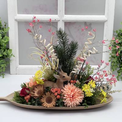 Sommergesteck Tischgesteck mit Hirsch