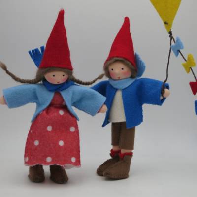 Wichtelpärchen mit Drachen - Herbst - Blumenkind - Jahreszeitentisch - Waldorf Art - Art.Nr. HE42