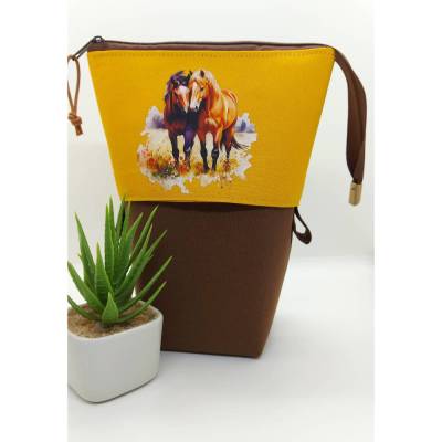 Stiftemäppchen Stifteaufbewahrung Aufbewahrung für Utensilien Popup-Mäppchen  Pencilcase - Pferde in maisgelb/braun