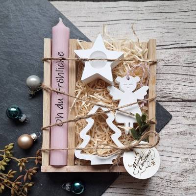 Geschenkset "Weihnachtszeit" in einer Holzbox ~ Stabkerze mit Kerzenständer ~ Deko Bäume