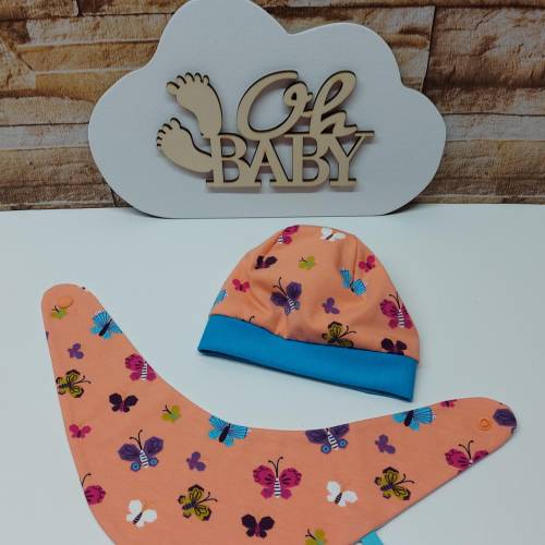Babyausstattung Erstausstattung Mützchen Beanie Spucktuch Halstuch Geschenk für Baby - bunte Schmetterlinge