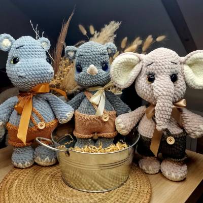 Handgemachte gehäkelter Elefant, Nashorn, Nilpferd – Kuscheltiere Amigurumi, Geschenk für Kinder, Baby oder Deko