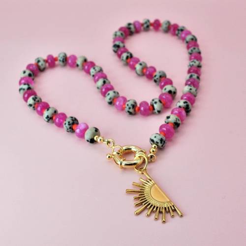 Statement Halskette mit Dalmatiner Jaspis & Jade – Extravagante kurze Kette in Pink & Orange, handgefertigt, Trendfarben