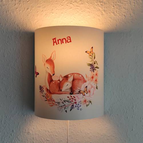 Wandlampe für Kinderzimmer Reh Schmetterlinge