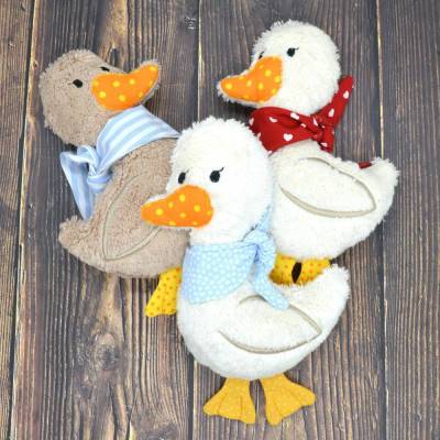 Stickdatei ITH Gans Gänse Ente Kuscheltier