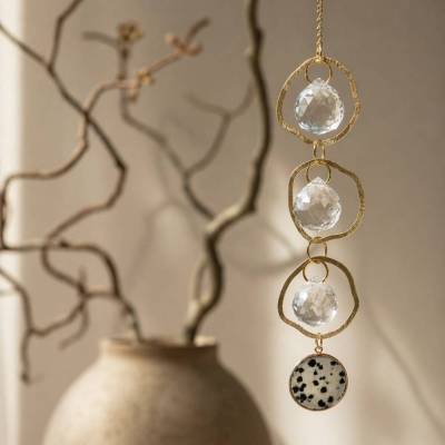 Suncatcher Dalmatiner Jaspis & Glaskristalle – Exklusive Fensterdeko, Regenbogen-Effekt, Geschenkidee