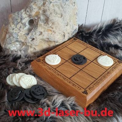 Wikingerspiel 3 Gewinnt – Handgefertigtes Spiel aus Eiche mit Resin-Spielsteinen
