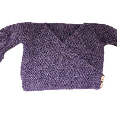 Alpaka Wickeljacke Baby Lila in Größe 50/56 und 62/68 – Kuschelige Babyjacke aus Alpaka-Wolle