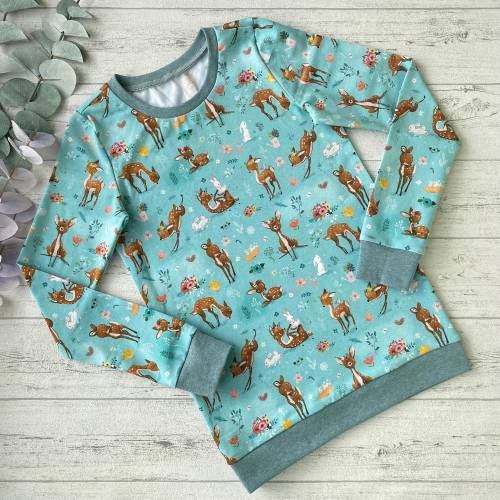 Shirt mit Waldtieren – Langarmshirt oder T-Shirt in grün mit Reh & Hase, Wunschgröße 68 bis 158