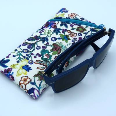 Brillenetui mit Blumen Brillenhülle Sonnenbrillentäschchen Brillengarage Lesebrilletäschchen Brillen