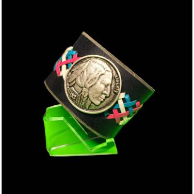 LEDER Armband schwarz mit dreifarbiger Flechtung – Handgefertigt, 5 cm breit (RLA 64)