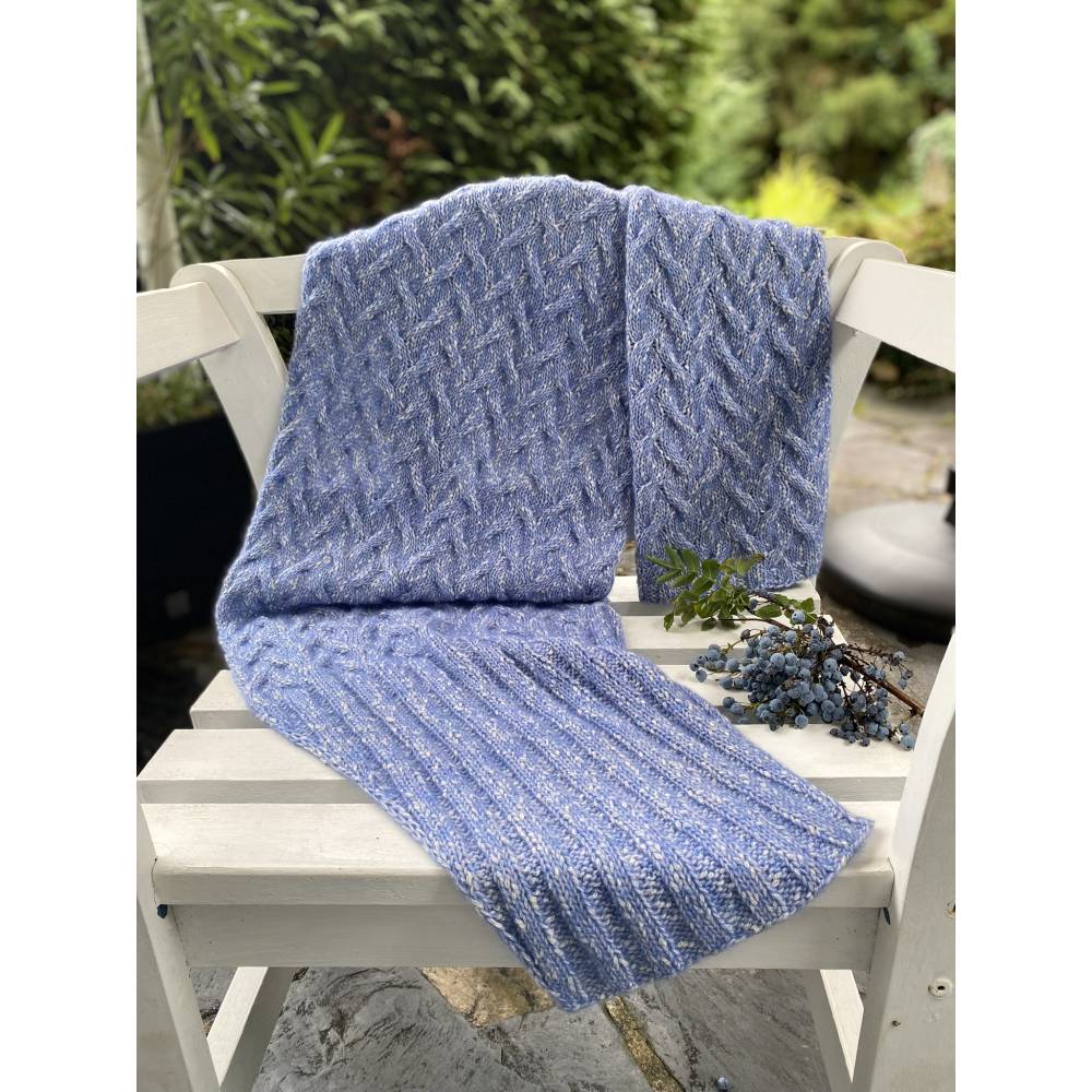 Strickanleitung Lizas Tuch Braid Lines Bild 10
