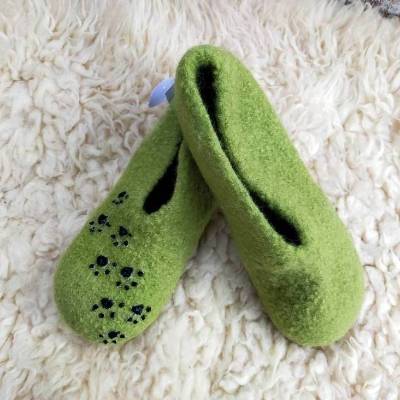 Filzhausschuhe, 100% Wolle und Antirutsch, Gr.39/40, handgestrickt und dann gefilzt.