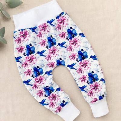 Babyhose mit Kolibri – Wunschgröße 50-92, Jersey Hose Mädchen, handgemacht