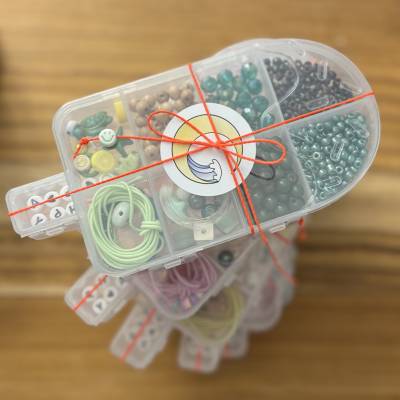 „Ocean Treasures“ - DIY-Sets für individuelle, maritime Armbänder