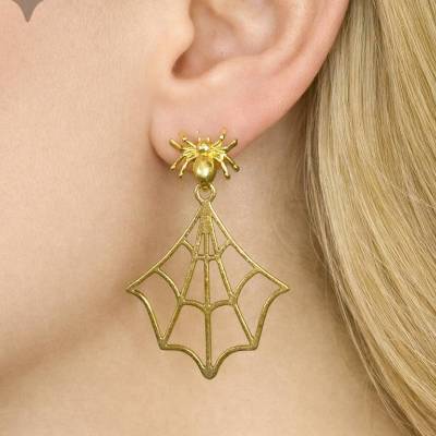 Ohrstecker KLEINE SPINNE – Goldfarbene Spinnen-Ohrringe mit Spinnennetz, handgemachter Halloween-Schmuck (2482)