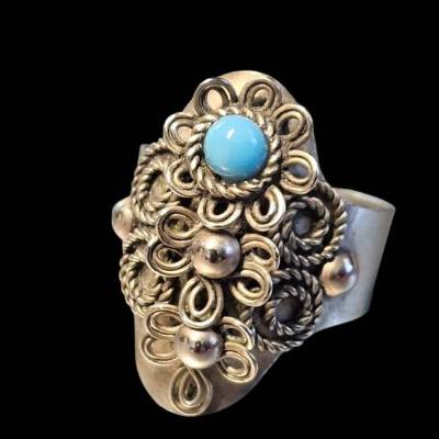 Etno-Ring mit Türkis-Stein – Einzelstück in Größe 57 aus 925 Sterling Silber