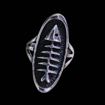 Ring mit Fischskelett aus 925 Sterling Silber – Einzelstück, Indian-Style, 56,5 mm