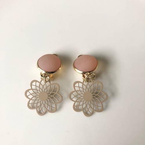 romantische Ohrclips champagnegold hell lachs beige