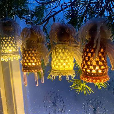 Engel häkeln, Glühengelchen, der Mini-Lampion als stimmungsvoller himmlischer Weihnachtshänger