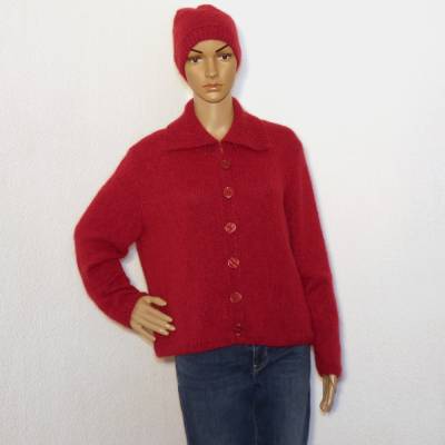 Handgestrickte Damen-Jacke aus Alpaka in Rot – Flauschige Strickjacke, Größe 38-40