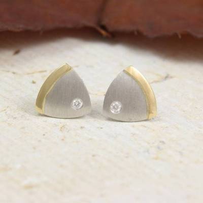 Ohrstecker Platin 950/- mit Brillant und Gold 750/-, Wild(t)e Dreiecke