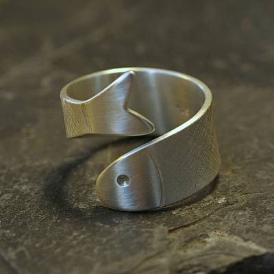 Offener Spiralring Silber Fisch glatt und rauh