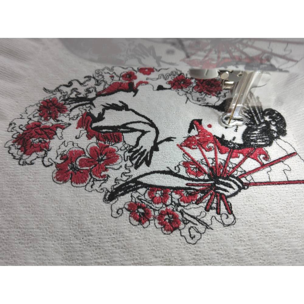 Geisha Stickdatei 20x26-30cm, 21*40cm EXP – Japanisches Stickmotiv für Stickmaschine Bild 2