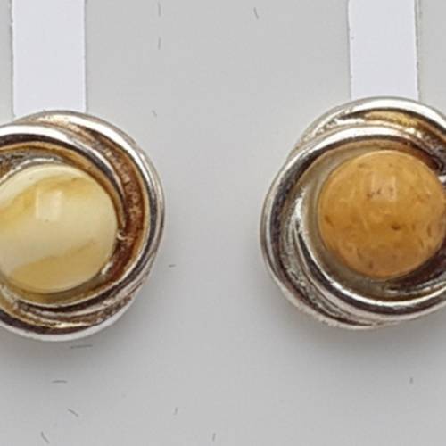Bezaubernde 925er Sterling Silber Ohrstecker mit Milch- und Cognac-Bernstein