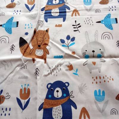 110 cm Reststück, Baumwollstoff, Waldtiere, Weiß-Blau, 160 cm breit