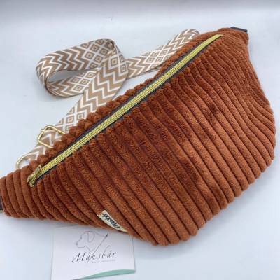 Crossbody-Bauchtasche - groß - aus Cord / Cordsamt – vielseitig tragbar,  größenverstellbar, handmade